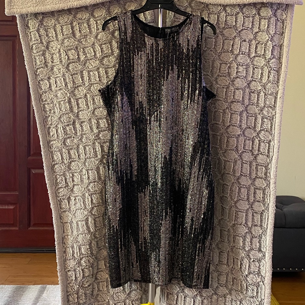 Forever 21+ black and gold dress, NWT